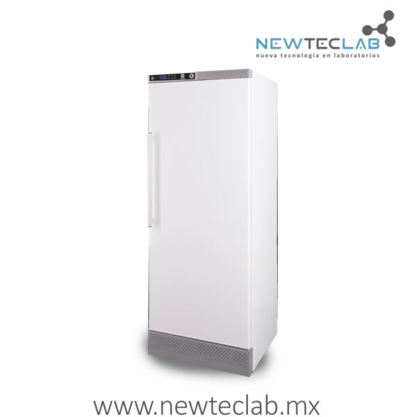 Vertical | +2 a +8°C | 306 L | Vestfrost