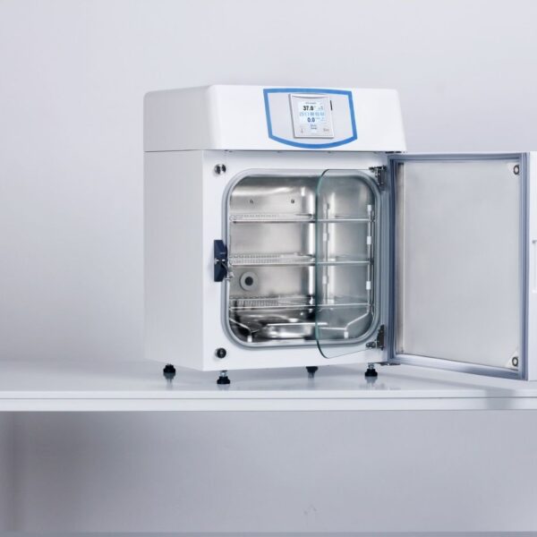 INCUBADORA CON CIRCULACION